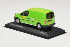 Volkswagen Caddy Maxi Norway Post Minichamps 1:43 403057006 Fém – 3. kép a 4-ből