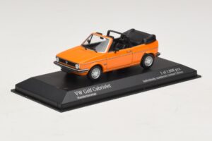 Volkswagen Golf Mk1 Kabrió Narancssárga Minichamps 1:43 400055131 Fém – 2. kép a 4-ből