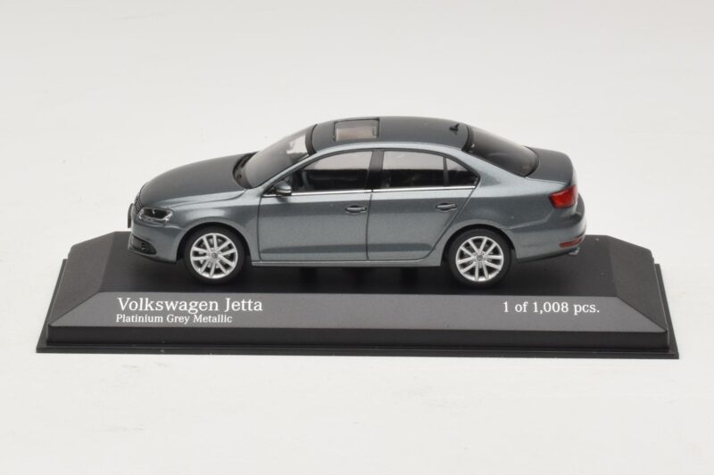 Volkswagen Jetta Mk6 Grey Metallic Minichamps 1:43 Volkswagen Jetta Mk6 Grey Metallic Minichamps 1:43 400059000 Fém
