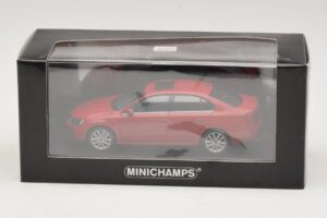 Volkswagen Jetta Mk6 Piros Minichamps 1:43 400059001 Fém – 4. kép a 4-ből