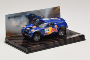 Volkswagen Race Touareg Red Bull #204 J. Kleinschmidt / F. Pons Dakar Rally 2005 Minichamps 1:43 436045304 Fém – 2. kép a 5-ből