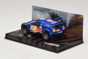 Volkswagen Race Touareg Red Bull #204 J. Kleinschmidt / F. Pons Dakar Rally 2005 Minichamps 1:43 436045304 Fém – 3. kép a 5-ből