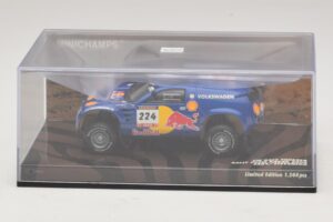 Volkswagen Race Touareg Red Bull #224 B. Saby / Stevenson Dakar Rally 2005 Minichamps 1:43 436045324 Fém – 4. kép a 5-ből