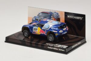 Volkswagen Race Touareg Red Bull #307 B. Saby / M. Perin Dakar Rally 2005 Minichamps 1:43 436055307 Fém – 3. kép a 5-ből