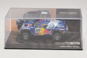 Volkswagen Race Touareg Red Bull #307 B. Saby / M. Perin Dakar Rally 2005 Minichamps 1:43 436055307 Fém – 4. kép a 5-ből