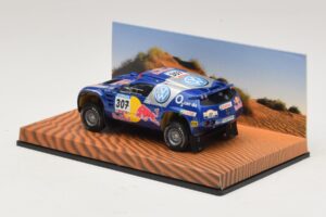 Volkswagen Race Touareg Red Bull #307 Kereskedői Kiadás 2005 Minichamps 1:43 7LO099400PD307 Fém – 3. kép a 5-ből