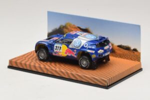 Volkswagen Race Touareg Red Bull #317 Kereskedői Kiadás 2005 Minichamps 1:43 7LO099400PD317 Fém – 3. kép a 5-ből