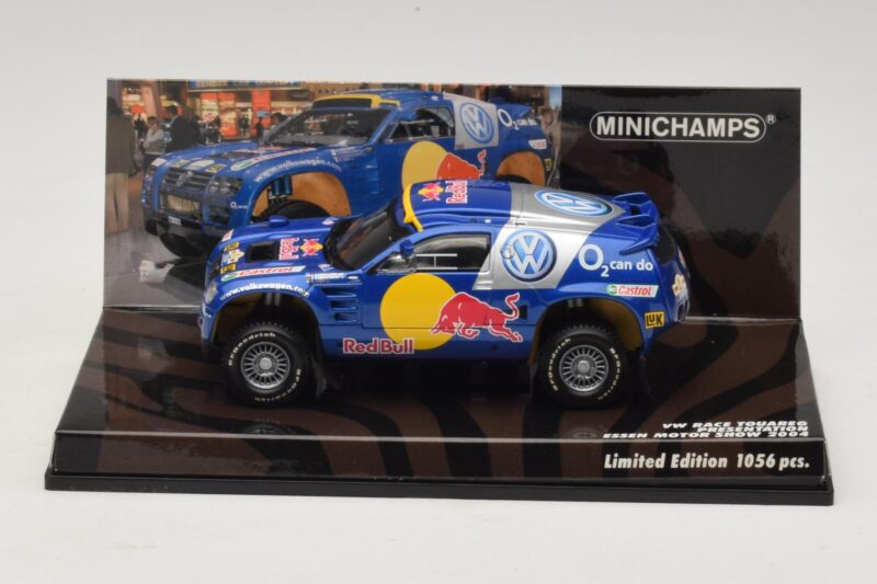 Volkswagen Race Touareg Red Bull Presentation Essen Motor Show 2004 Minichamps 1:43 436045300 Fém