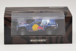 Volkswagen Race Touareg Red Bull Presentation Essen Motor Show 2004 Minichamps 1:43 436045300 Fém – 5. kép a 5-ből