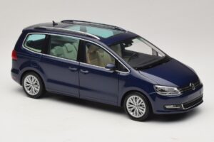 Volkswagen Sharan Blue Metallic Minichamps 1:18 110051000 Fém – 5. kép a 8-ből