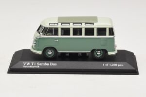 Volkswagen T1 Samba Bus Türkizkék Fehér Minichamps 1:43 430052306 Fém