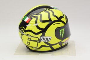 AGV Bukósisak V. Rossi MotoGP Valencia Test 2009 Minichamps 1:2 327100066 Diecast – 4. kép a 7-ből