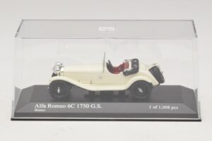Alfa Romeo 6C 1750 G.S. Fehér Minichamps 1:43 400120430 Fém – 4. kép a 5-ből