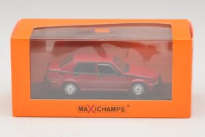 Alfa Romeo 75 V6 3.0 America Piros Maxichamps 1:43 940120461 Fém – 5. kép a 5-ből