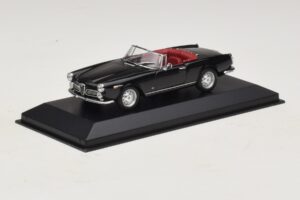 Alfa Romeo Giulia Spider Fekete Minichamps 1:43 400120730 Fém – 2. kép a 5-ből