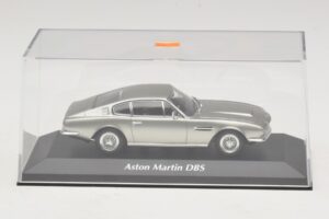 Aston Martin DBS Ezüst Maxichamps 1:43 940137600 Fém – 4. kép a 5-ből
