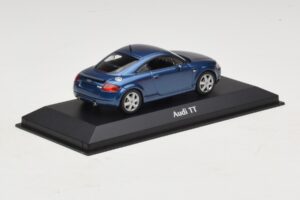 Audi TT 8N Kék Metál Maxichamps 1:43 940017220 Diecast – 2. kép a 5-ből