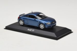 Audi TT 8N Kék Metál Maxichamps 1:43 940017220 Diecast – 3. kép a 5-ből