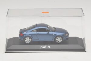 Audi TT 8N Kék Metál Maxichamps 1:43 940017220 Diecast – 4. kép a 5-ből