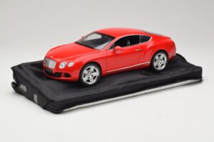 Bentley Continental GT Narancssárga Minichamps 1:18 100139922-P1 Fém