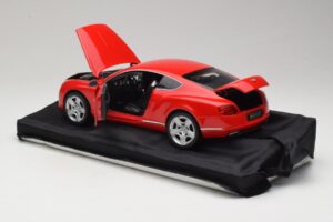 Bentley Continental GT Narancssárga Minichamps 1:18 100139922-P1 Fém – 5. kép a 8-ből