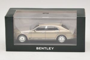 Bentley Mulsanne Arany Metál Minichamps 1:43 40433 Fém – 5. kép a 5-ből