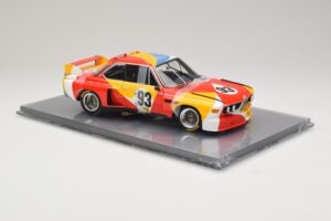 BMW 3.0 CSL Art Car Alexander Calder #51 H. Poulain / S. Posey / J. Guichet 24 Hours of Le Mans 1975 Minichamps 1:18 80430150 – 4. kép a 7-ből