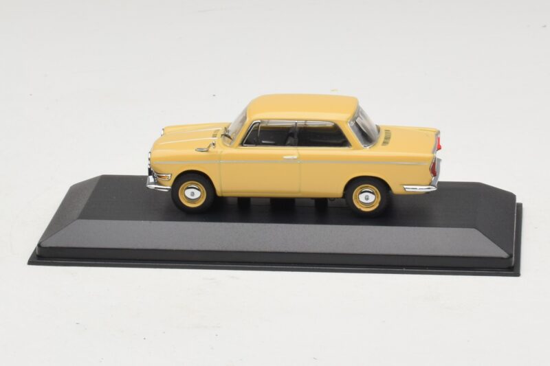 BMW 700 Coupe Sárga Csere Doboz Minichamps 1:43 80420153662-R1 Diecast