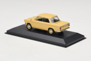 BMW 700 Coupe Sárga Csere Doboz Minichamps 1:43 80420153662-R1 Diecast – 3. kép a 5-ből