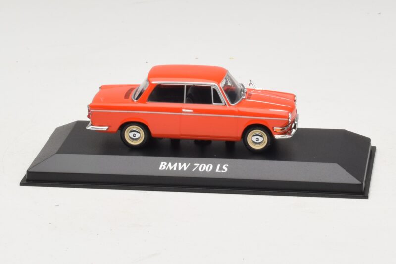 BMW 700 LS Piros Maxichamps 1:43 940023701 Fém