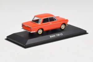 BMW 700 LS Piros Maxichamps 1:43 940023701 Fém – 2. kép a 5-ből