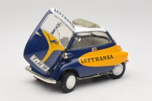 BMW Isetta 250 Lufthansa Revell 1:18 08926 Fém – 2. kép a 8-ből