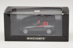 BMW Z1 Sötétzöld Piros Belsővel Minichamps 1:43 BMW021 Fém – 5. kép a 5-ből