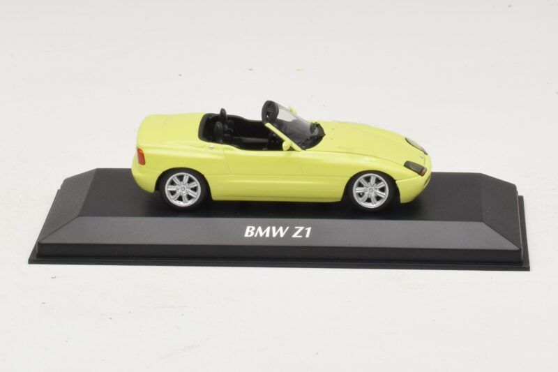 BMW Z1 E30 Sárga Maxichamps 1:43 BMW Z1 E30 Sárga Maxichamps 1:43 940020100 Fém