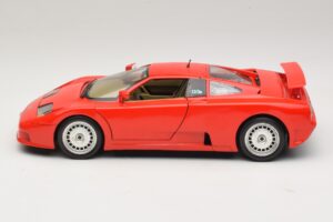 Bugatti EB110 Piros Bburago 1:18 3055-P1 Fém – 4. kép a 8-ből