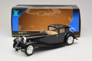 Bugatti Royale Fekete Solido 1:18 8001 Fém – 6. kép a 6-ből