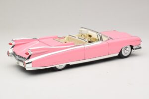 Cadillac Eldorado Biarritz Rózsaszín Maisto 1:18 31813-P1 Fém – 3. kép a 8-ből