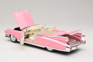 Cadillac Eldorado Biarritz Rózsaszín Maisto 1:18 31813-P1 Fém – 5. kép a 8-ből
