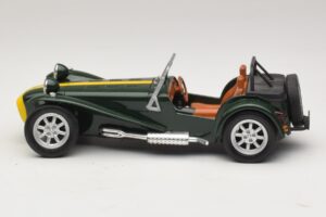 Caterham Super Seven Zöld Anson 1:18 30317-W1 Fém – 3. kép a 6-ből