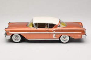 Chevrolet Bel Air Impala Coupe Rézszínű & Krémszínű KK-Scale 1:18 KKDC181591 Fém – 3. kép a 6-ből