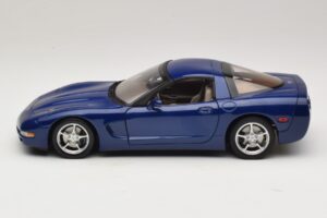 Chevrolet Corvette C5 Commemorative Edition Kék AUTOart 1:18 71157 Fém – 5. kép a 9-ből