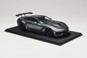 Chevrolet Corvette C7 ZR-1 Shadow Grey Metallic TopSpeed 1:18 TS0148 Gyanta – 4. kép a 6-ből