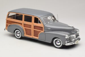 Chevrolet Fleetmaster Woody Szürke Maisto 1:18 31854 Fém – 6. kép a 8-ből