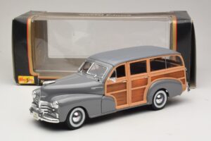Chevrolet Fleetmaster Woody Szürke Maisto 1:18 31854 Fém – 8. kép a 8-ből