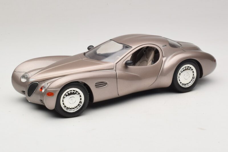 Chrysler Atlantic Bézs Guiloy 1:18 68570 Fém