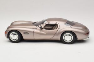 Chrysler Atlantic Bézs Guiloy 1:18 68570 Fém – 4. kép a 8-ből