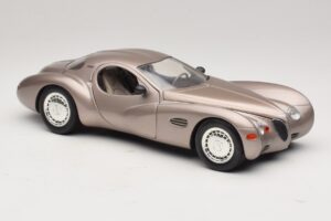 Chrysler Atlantic Bézs Guiloy 1:18 68570 Fém – 6. kép a 8-ből