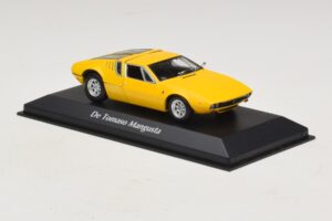 De Tomaso Mangusta Sárga Maxichamps 1:43 940127120 Diecast – 3. kép a 5-ből