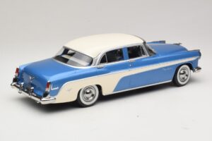 DeSoto Fireflite Sedan Kék Metál & Krémszínű KK-Scale 1:18 KKDC181544 Fém – 2. kép a 6-ből