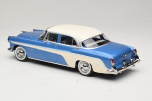 DeSoto Fireflite Sedan Kék Metál & Krémszínű KK-Scale 1:18 KKDC181544 Fém – 5. kép a 6-ből